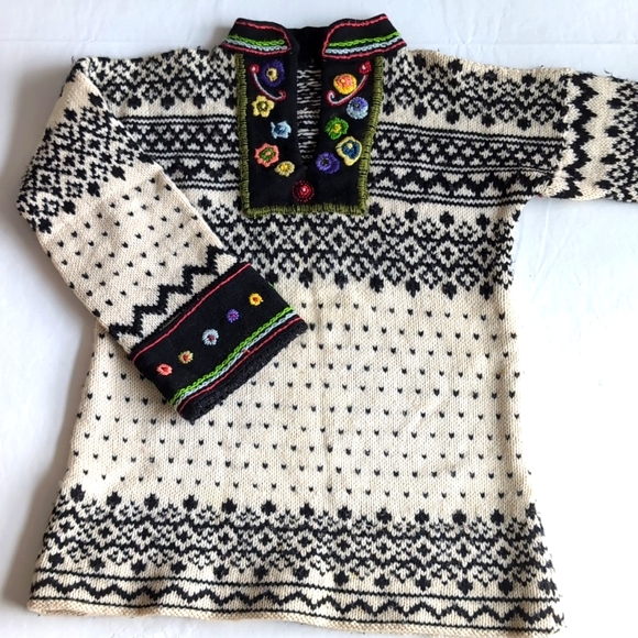 Sweaters - Handmade Nordic Wool Sweater w/ Colorful 3D Embroidery Size Medium